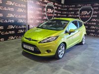 Usado Ford Fiesta Trend 68 CV (50 kW) 2009 Verde Utilitario
