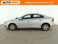 Usado Volvo S60 Momentum 136 CV (100 kW) 2015 Gris Berlina