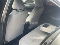Usado Lexus UX Business Edition 184 CV (135 kW) 2022 Gris / plata SUV