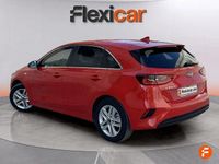 Usado Kia Ceed 140 CV (102 kW) 2019 Rojo Utilitario