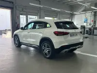 Usado Mercedes GLA250 Progressive 218 CV (160 kW) 2021 Blanco SUV