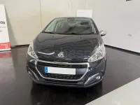 Usado Peugeot 208 110 CV (80 kW) 2019 Negro Utilitario