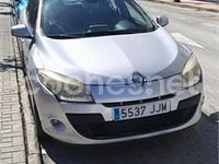 Usado Renault Mégane GrandTour Dynamique 105 CV (77 kW) 2009 Gris / plata Familiar