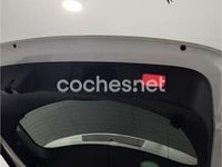 Usado Mercedes GLA180 122 CV (89 kW) 2019 Blanco SUV