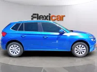 Usado Skoda Kamiq Ambition 150 CV (110 kW) 2024 Azul SUV