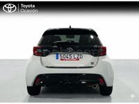 Usado Toyota Yaris Hybrid Sport 116 CV (85 kW) 2022 Blanco Berlina