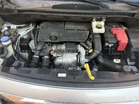 Usado Peugeot Partner Tepee Outdoor 100 CV (73 kW) 2016 Gris / plata Monovolumen