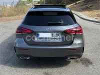 Usado Mercedes A180 116 CV (85 kW) 2020 Gris / plata Berlina