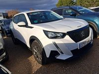 Usado Peugeot 2008 Active 110 CV (80 kW) 2021 Blanco SUV