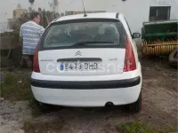 Usado Citroën C3 92 CV (67 kW) 2005 Blanco Berlina
