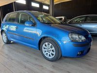 Usado VW Golf IV Highline 115 CV (84 kW) 2004 Azul Berlina
