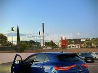 Usado Renault Mégane GT Line GT-Line 140 CV (102 kW) 2017 Azul Berlina