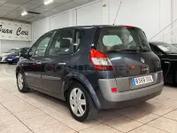 Usado Renault Scénic II Privilege 115 CV (84 kW) 2005 Gris / plata Monovolumen