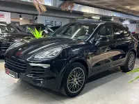 Usado Porsche Cayenne S E-Hybrid 416 CV (305 kW) 2017 Negro SUV