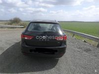 Usado Seat Leon ST Style 105 CV (77 kW) 2015 Negro Familiar