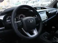 Usado Toyota HiLux 150 CV (110 kW) 2022 Blanco Pickup/Camioneta