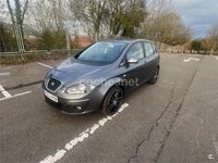 Usado Seat Altea Style 105 CV (77 kW) 2014 Gris / plata Monovolumen