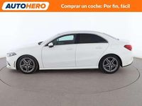 Usado Mercedes A180 AMG line 117 CV (86 kW) 2019 Blanco Berlina