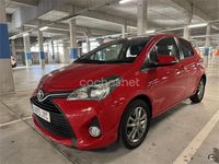 Usado Toyota Yaris City 69 CV (50 kW) 2017 Rojo Berlina