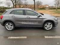 Usado Mercedes GLA220 Urban 177 CV (130 kW) 2017 Gris / plata SUV