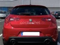 Usado Alfa Romeo Giulietta Quadrifoglio Verde 240 CV (176 kW) 2015 Rojo Utilitario