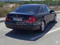 Usado Mercedes E280 Avantgarde 231 CV (169 kW) 2004 Negro Berlina