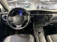 Usado Toyota Auris Hybrid Active 137 CV (100 kW) 2016 Azul Familiar