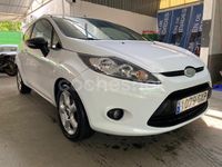 Usado Ford Fiesta Trend 68 CV (50 kW) 2010 Blanco Utilitario