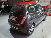 Usado Lancia Ypsilon 95 CV (69 kW) 2008 Marron Utilitario