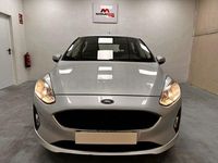 Usado Ford Fiesta Trend 85 CV (62 kW) 2018 Gris / plata Berlina
