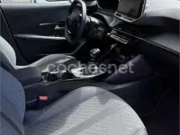 Nuevo Peugeot 208 Allure 100 CV (73 kW) 2025 Rojo Utilitario