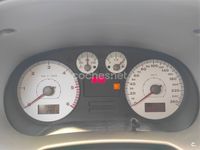 Usado Seat Leon 110 CV (80 kW) 2005 Blanco Berlina