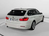 Usado BMW 318 144 CV (105 kW) 2015 Blanco Familiar