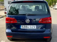 Usado VW Touran Edition 105 CV (77 kW) 2011 Azul Monovolumen