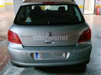Usado Peugeot 307 110 CV (80 kW) 2004 Gris / plata Berlina