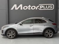 Usado Kia XCeed 136 CV (100 kW) 2020 Gris / plata SUV