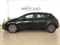 Usado Opel Astra Selective 110 CV (80 kW) 2014 Negro Utilitario
