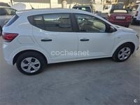 Occasion Dacia Sandero Essentiel 91 PK (66 kW) 2021 Wit Sedan