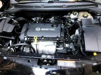 Usado Opel Astra Selective 115 CV (84 kW) 2011 Negro Familiar