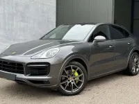 Usado Porsche Cayenne 461 CV (339 kW) 2020 Gris SUV