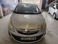 Usado Opel Corsa Selective 95 CV (69 kW) 2013 Gris / plata Utilitario