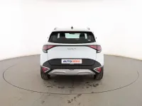 Usado Kia Sportage 150 CV (110 kW) 2022 Blanco SUV