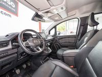 Usado Nissan Townstar Tekna 130 CV (95 kW) 2024 Gris / plata Monovolumen