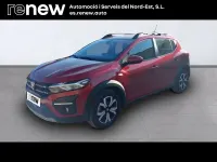 Usado Dacia Sandero Comfort 100 CV (73 kW) 2022 Rojo Berlina