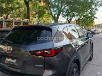 Usado Mazda CX-5 165 CV (121 kW) 2022 Gris / plata SUV