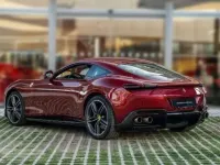 Usado Ferrari Roma 620 CV (456 kW) 2024 Rojo Coupe