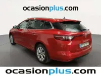 Usado Renault Mégane GrandTour LIMITED 140 CV (102 kW) 2018 Rojo Familiar