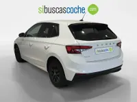Usado Skoda Fabia Selection 95 CV (69 kW) 2025 Blanco Utilitario