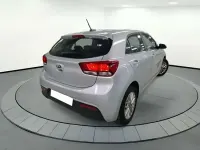 Käytetty Kia Rio Urban 84 HP (61 kW) 2020 Harmaa Sedan