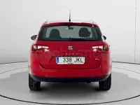 Usado Seat Ibiza ST Style 105 CV (77 kW) 2015 Rojo Familiar